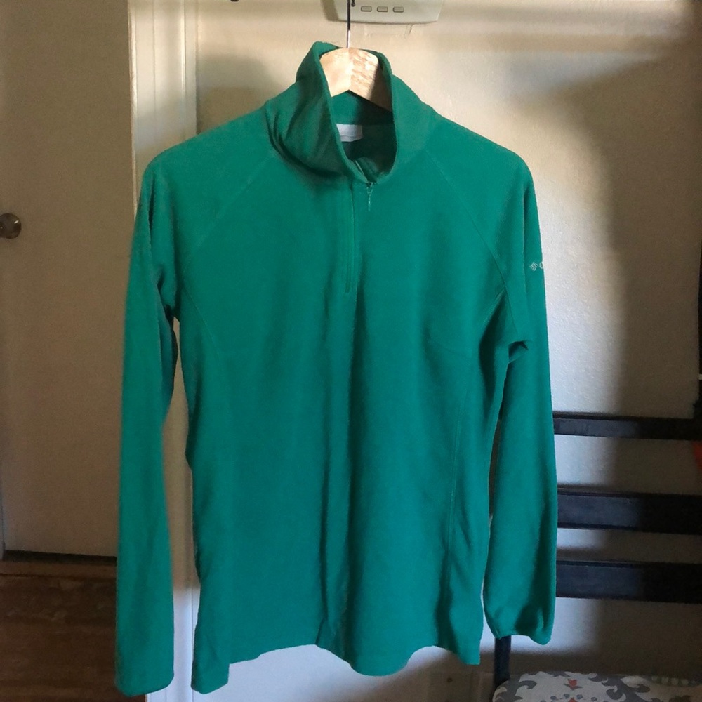Columbia Women’s Green quarter zip
